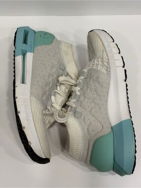 Under Armour UA HOVR Phantom Knit Running Shoes White Mint Blue Size 9